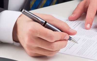 OBLIGATORIETAT DEL CONTRACTE DEL CONSELLER DELEGAT AMB LES SOCIETATS MERCANTILS